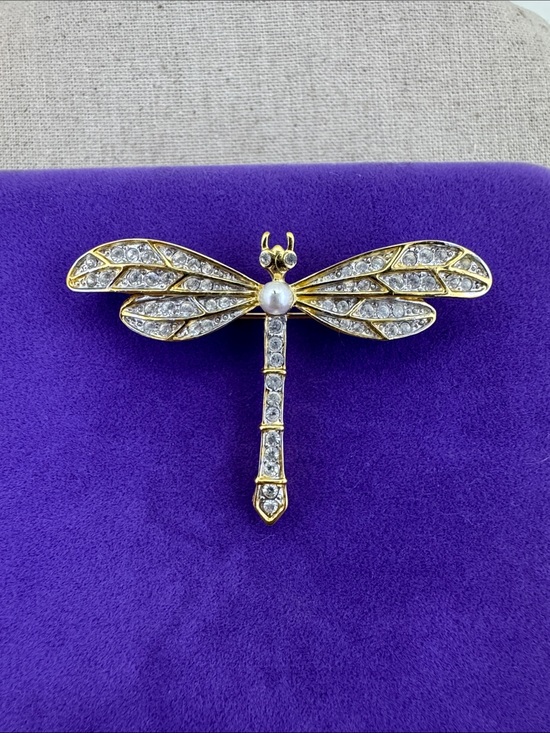 Jewelry - 💛 Vintage Gold-Tone Crystal & Pearl Dragonfly Brooch | Nature Lover